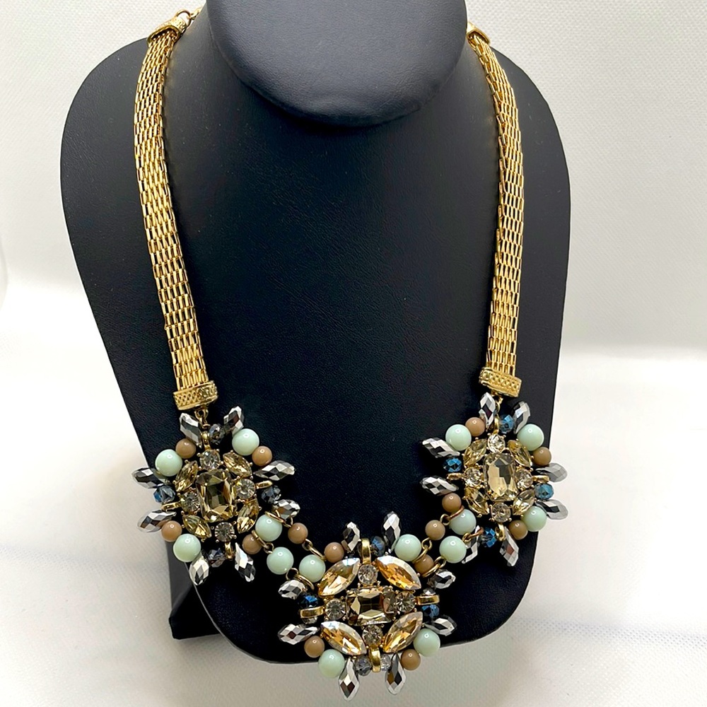 beautiful NATASHA necklace with gemstones and half inch chain